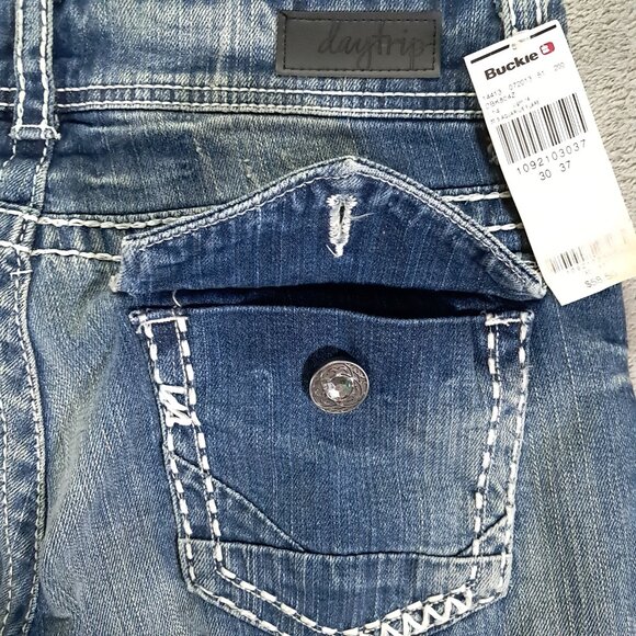 NEW NWT Daytrip Aquarius Flare Jean Women 32x37, Tag 30 XL Contrast Stitch Blue - Picture 6 of 16